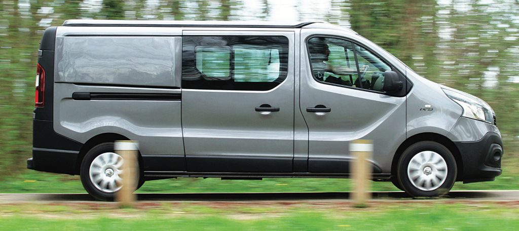 fourgon aménagé stylevan 4007 renault trafic