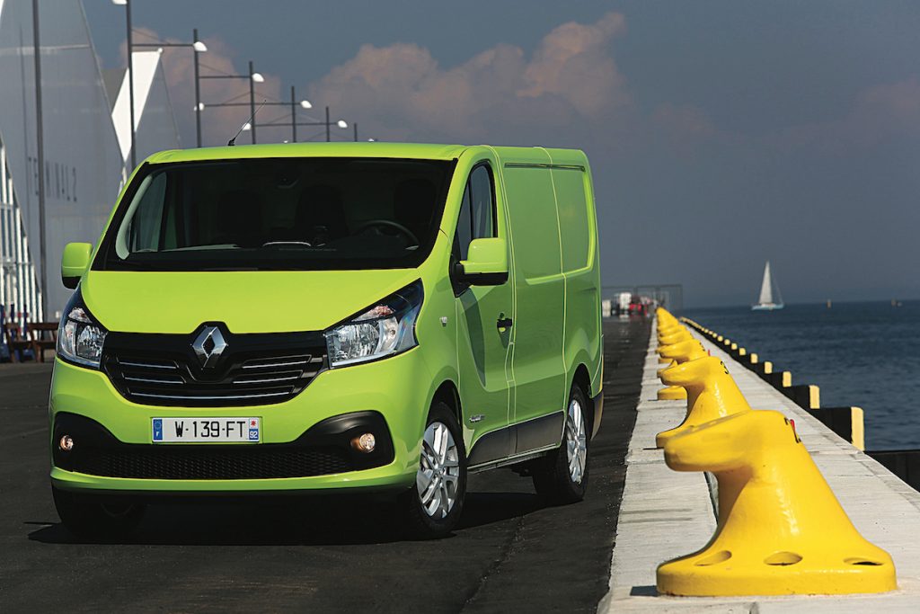 Fourgon Renault TRAFIC aménagé