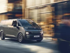 Renault Trafic E-Tech : l’utilitaire électrique qui pourrait parler aux vanlifers…